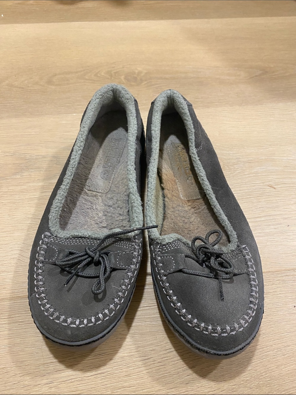 Timberland Women's Gray Suede Moccasins with Bow Accent